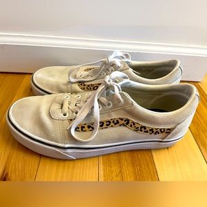 Van’s Cheetah Skateboard Shoes Men’s 8.5 / Women’s 10